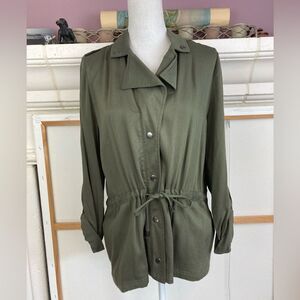 Mini trench/utility coat w/ snaps & zipper, drawstring waist, pockets